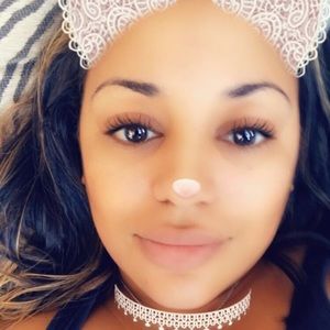 Meet your Posher, Jazmin